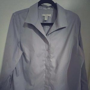 NWOT-CHICOS WOMENS NON IRON BUTTON DOWN